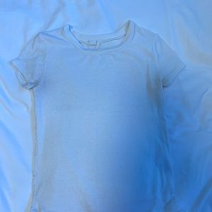 Garage t-shirt,size extra small, price négociable